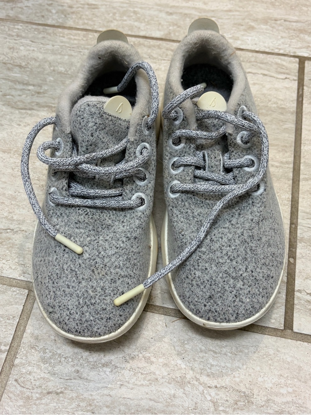 Allbirds Women Shoes Wool Runner Mizzles Light Grey And White Sneakers Size 6